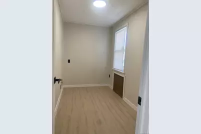 7725 169th Street #2FL, Fresh Meadows, NY 11366 - Photo 6