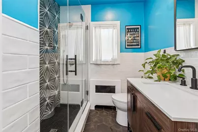 48 Elliot Drive, Hicksville, NY 11801 - Photo 16