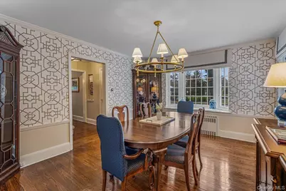 142 Cambridge Avenue, Garden City, NY 11530 - Photo 8