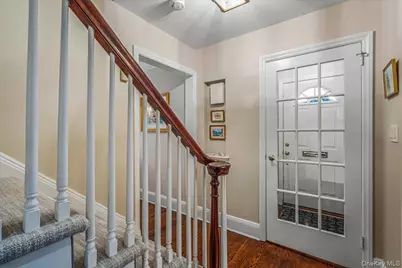142 Cambridge Avenue, Garden City, NY 11530 - Photo 4