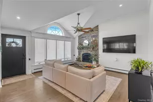 803 S 7th St, Lindenhurst, NY 11757 - Photo 2