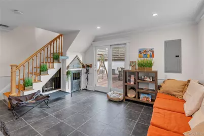 803 S 7th Street, Lindenhurst, NY 11757 - Photo 20