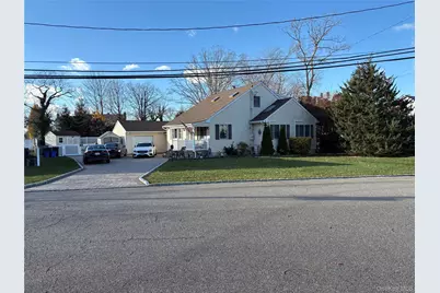 40 Alton Road, Babylon, NY 11702 - Photo 4