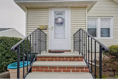 74 Nassau Street, Islip Terrace, NY 11752 - Photo 4