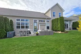 137 Grace Hall Ln, Yaphank, NY 11980 - Photo 2