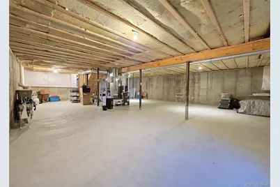 137 Grace Hall Lane, Yaphank, NY 11980 - Photo 24