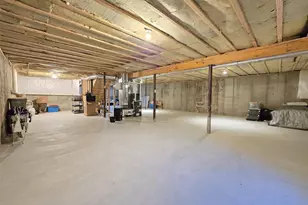 137 Grace Hall Ln, Yaphank, NY 11980 - Photo 24