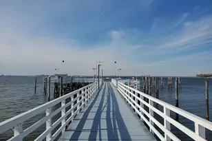 14 Nirvana Ave, Great Neck, NY 11023 - Photo 12