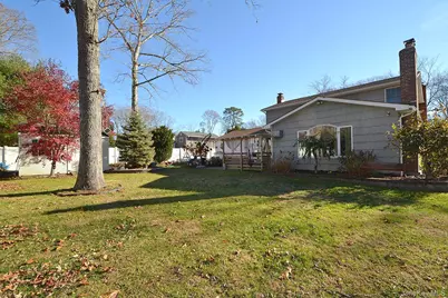 27 Albright Road, Coram, NY 11727 - Photo 4