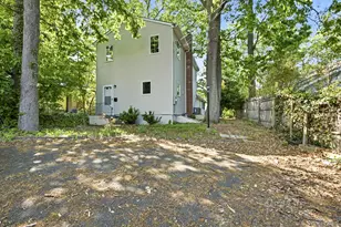 10 Woodland Ln, Huntington, NY 11743 - Photo 22