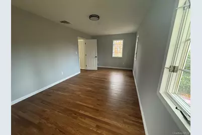 10 Woodland Lane, Huntington, NY 11743 - Photo 32