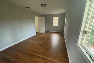 10 Woodland Ln, Huntington, NY 11743 - Photo 32