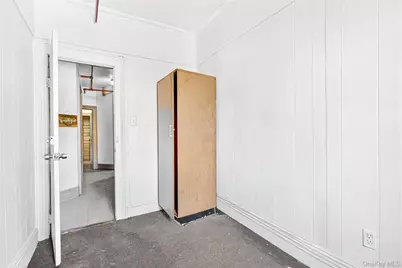 376 Bronx Park Avenue, Bronx, NY 10460 - Photo 26