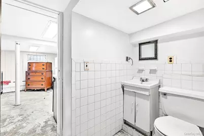 376 Bronx Park Avenue, Bronx, NY 10460 - Photo 42