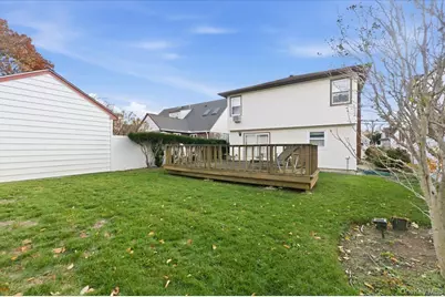 212 Lakeview Avenue, Malverne, NY 11565 - Photo 20