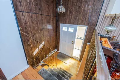 212 Lakeview Avenue, Malverne, NY 11565 - Photo 2