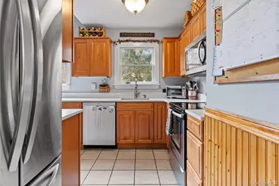 107 Spinney Road, East Quogue, NY 11942 - Photo 10