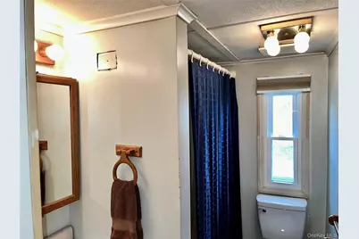 529 5th Ave, Middletown, NY 10941 - Photo 14