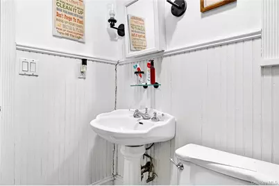 372 Bronx Park Avenue, Bronx, NY 10460 - Photo 24