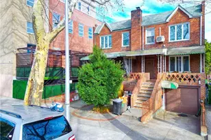 2415 E 27th St, Brooklyn, NY 11235 - Photo 2