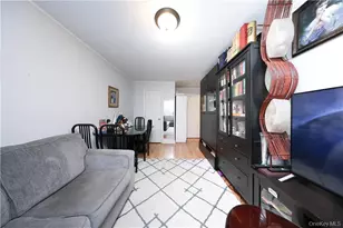 2415 E 27th St, Brooklyn, NY 11235 - Photo 10