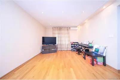 2415 E 27th Street, Brooklyn, NY 11235 - Photo 14