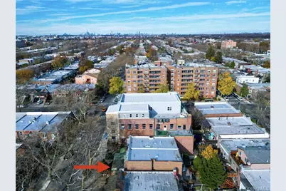 2415 E 27th Street, Brooklyn, NY 11235 - Photo 36