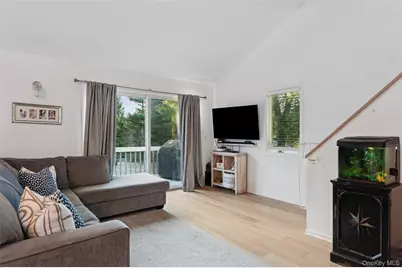 6 Shore Road, Southampton, NY 11968 - Photo 10