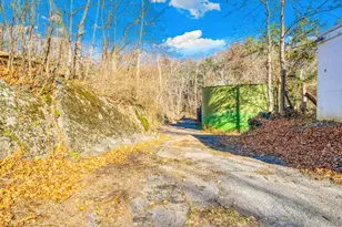 37 E Market St, Hyde Park, NY 12538 - Photo 8