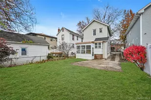 110-44 177th St, Jamaica, NY 11433 - Photo 18