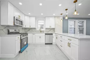 110-44 177th St, Jamaica, NY 11433 - Photo 4