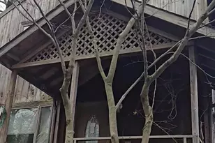 17 Grant Pl, Lake Peekskill, NY 10537 - Photo 2