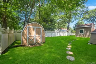 86 Seawanhaka Ave, Lake Grove, NY 11755 - Photo 40