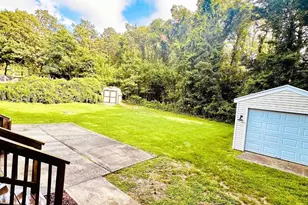142 Southaven Ave, Medford, NY 11763 - Photo 20
