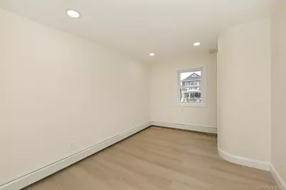 116 Beach Avenue, Bellmore, NY 11710 - Photo 14
