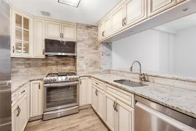 6911 Shore Road #1C, Brooklyn, NY 11209 - Photo 4