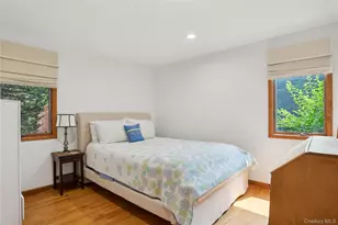 425 Cedar Point Dr E, Southold, NY 11971 - Photo 26