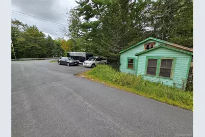 3624 State Route 55, Kauneonga Lake, NY 12720 - Photo 32