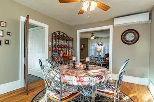 195 Hooker Ave, Poughkeepsie, NY 12603 - Photo 10