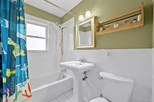 625 Edgewater Rd, Oakdale, NY 11769 - Photo 28