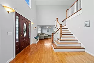 625 Edgewater Rd, Oakdale, NY 11769 - Photo 6