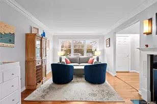 625 Edgewater Rd, Oakdale, NY 11769 - Photo 8