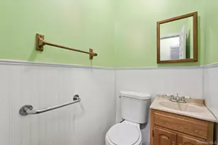 11 Val Ct, Holbrook, NY 11741 - Photo 12