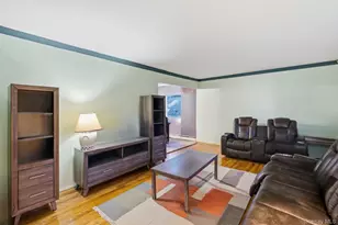 11 Val Ct, Holbrook, NY 11741 - Photo 4