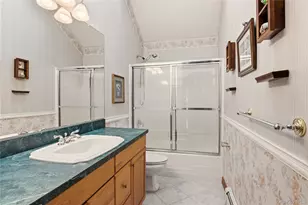 11 Vermont Ave, Port Jefferson Station, NY 11776 - Photo 20