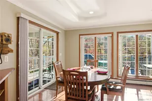 11 Vermont Ave, Port Jefferson Station, NY 11776 - Photo 10