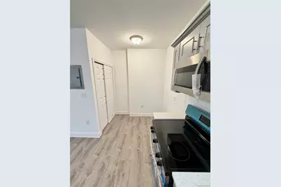 119 Mount Vernon Avenue #2E, Mount Vernon, NY 10550 - Photo 2