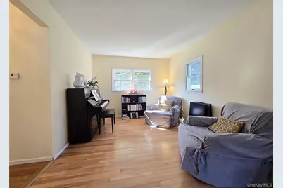 119 Noel Drive, Centereach, NY 11720 - Photo 4