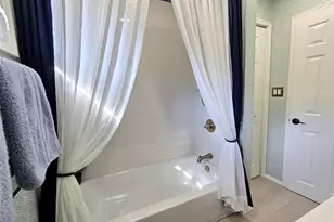 119 Noel Dr, Centereach, NY 11720 - Photo 10