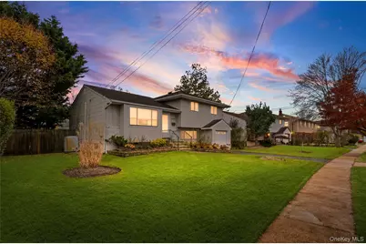 2476 Florin Court, Bellmore, NY 11710 - Photo 2